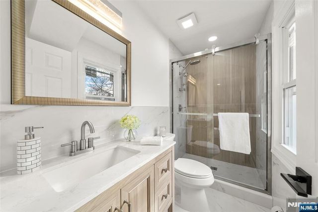 162 Sylvan Avenue, Leonia, NJ 07605