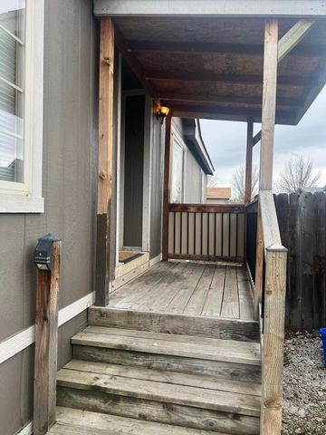 1201 SW 28th street 48, Redmond, OR 97756