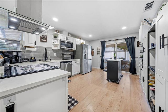 6945 Black Duck Way, Sacramento, CA 95842