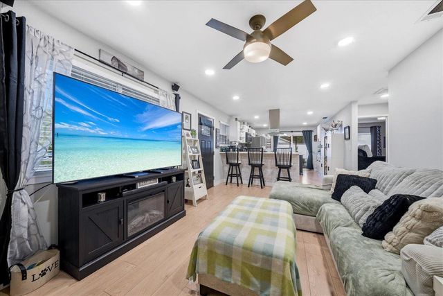 6945 Black Duck Way, Sacramento, CA 95842