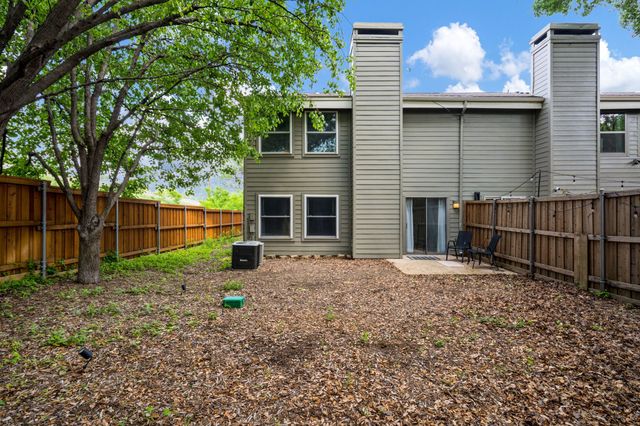 6702 E Northwest Highway, Dallas, TX 75231