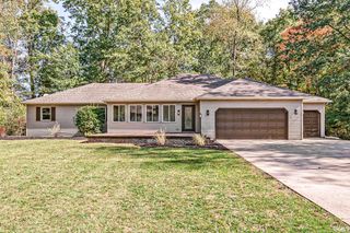 51302 Courtyard Lane, Elkhart, IN 46514