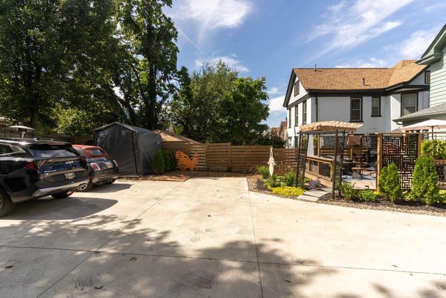 1361 Burdette Avenue, Cincinnati, OH 45206
