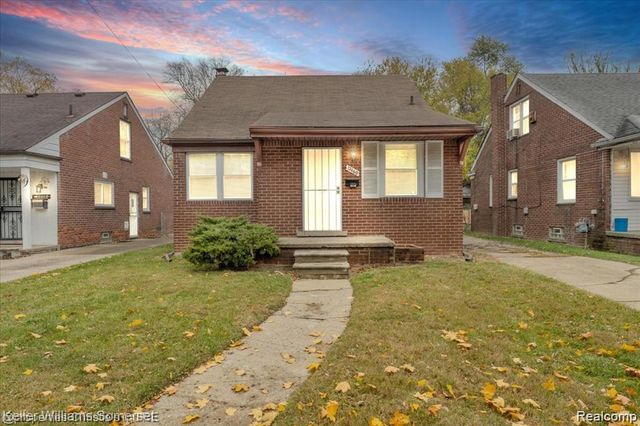 12660 Grandmont Avenue, Detroit, MI 48227
