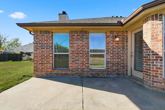 1313 Pajarito Mountain Drive, Wylie, TX 75098