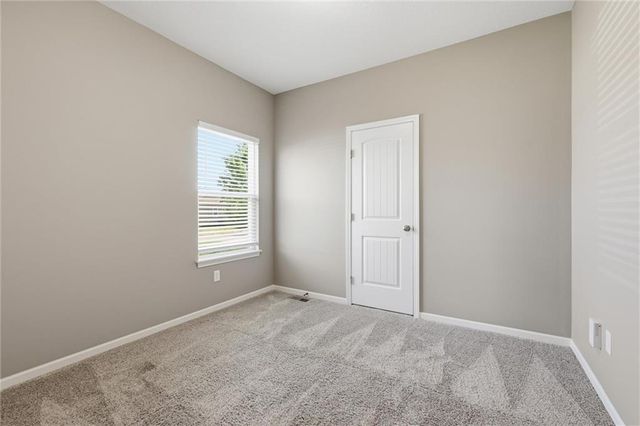 25949 W 142nd Court, Olathe, KS 66061