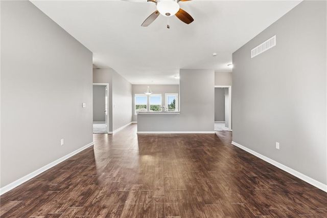 25949 W 142nd Court, Olathe, KS 66061