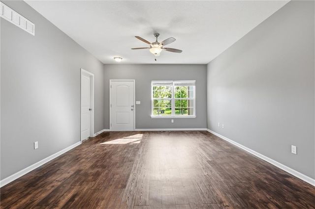 25949 W 142nd Court, Olathe, KS 66061