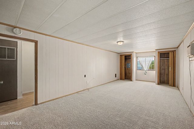 8646 E DULCIANA Avenue, Mesa, AZ 85208