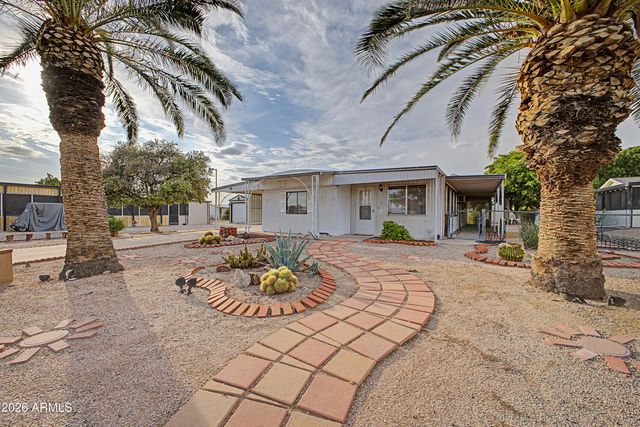 8646 E DULCIANA Avenue, Mesa, AZ 85208