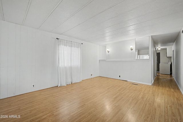 8646 E DULCIANA Avenue, Mesa, AZ 85208
