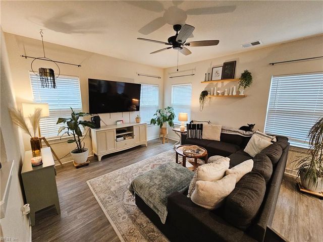 270 Independence ST, Portsmouth, VA 23701