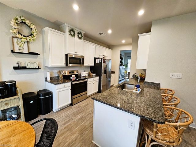 270 Independence ST, Portsmouth, VA 23701