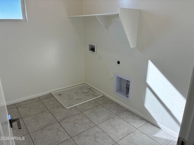 18029 W AVENIDA DEL SOL --, Surprise, AZ 85387