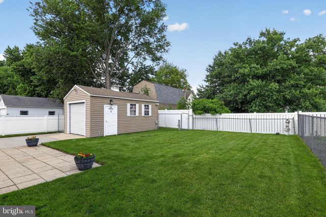 37 PAYSON AVE, Audubon, NJ 08106