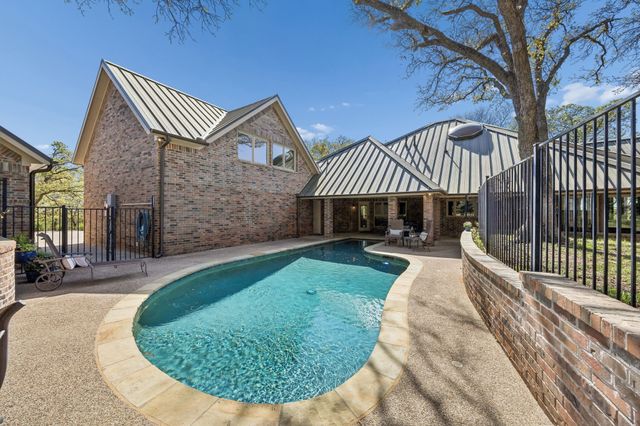 3812 Valley View Lane, Flower Mound, TX 75022