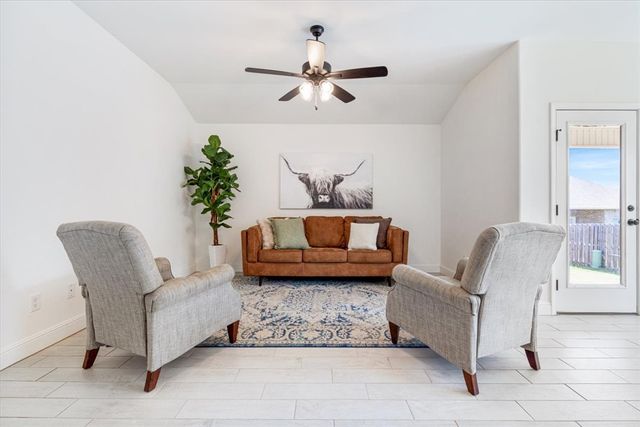 5298 Clear Springs Avenue, Springdale, AR 72762
