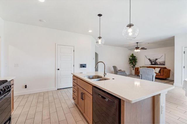 5298 Clear Springs Avenue, Springdale, AR 72762
