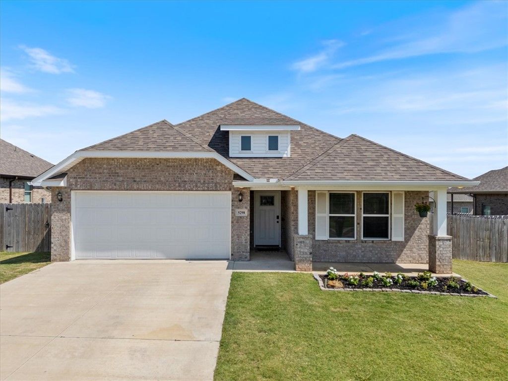 5298 Clear Springs Avenue, Springdale, AR 72762