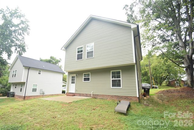 921 Pineridge Street SE, Concord, NC 28025