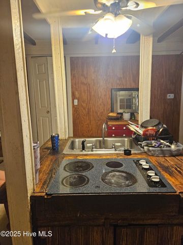 3001 Ebenezer Forrest Road, Garland, NC 28441