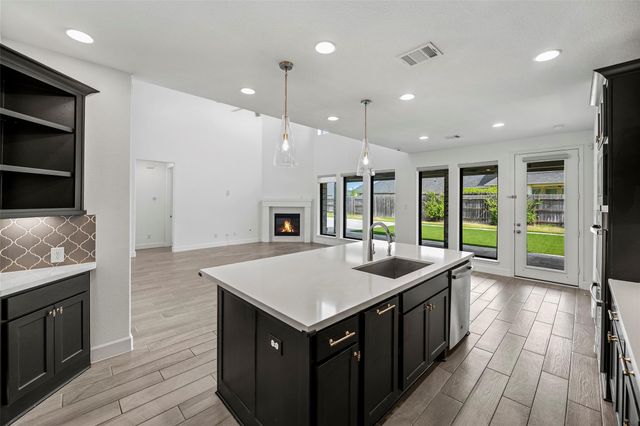28946 Parker Ridge Drive, Katy, TX 77494