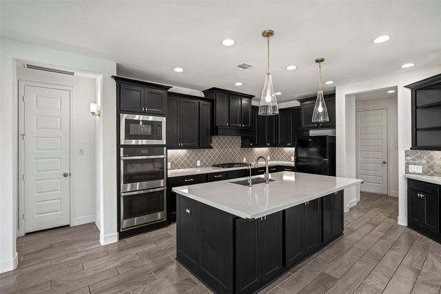 28946 Parker Ridge Drive, Katy, TX 77494