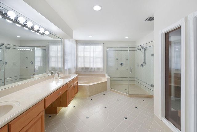 7259 Norwich Lane, Boynton Beach, FL 33436