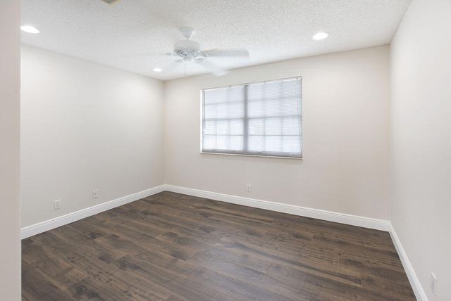 7259 Norwich Lane, Boynton Beach, FL 33436