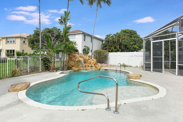 7259 Norwich Lane, Boynton Beach, FL 33436