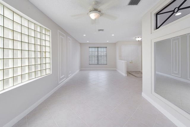 7259 Norwich Lane, Boynton Beach, FL 33436