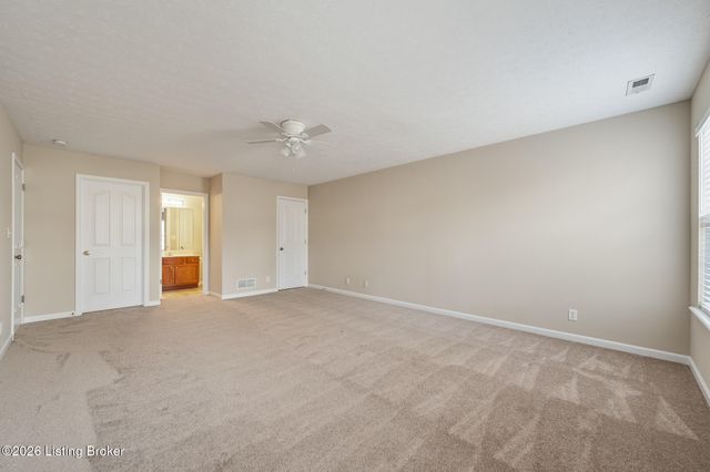 7203 Wynde Manor Ct, Louisville, KY 40228