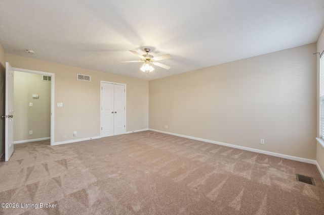 7203 Wynde Manor Ct, Louisville, KY 40228