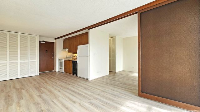 1655 Makaloa Street 1808, Honolulu, HI 96814