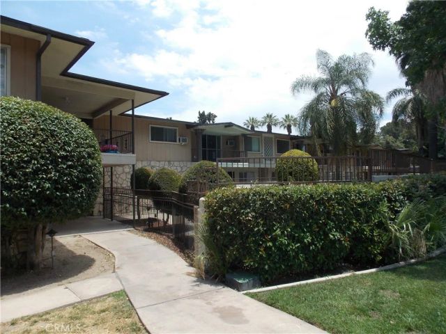 25276 Barton Road 1, Loma Linda, CA 92354