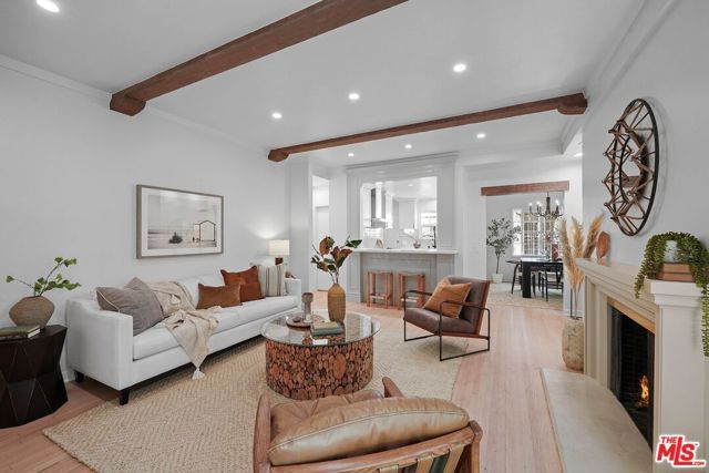 9677 Charleville Boulevard, Beverly Hills, CA 90212