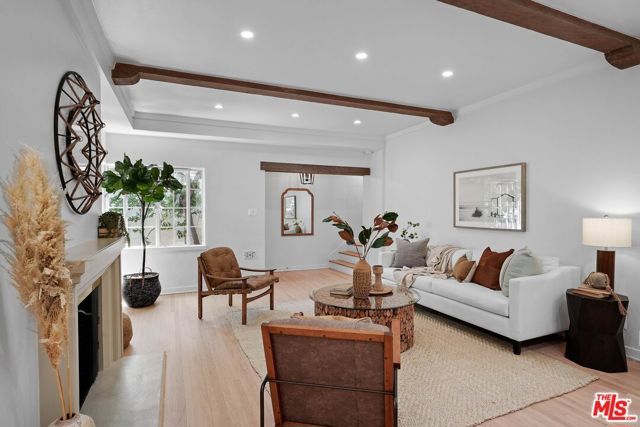 9677 Charleville Boulevard, Beverly Hills, CA 90212