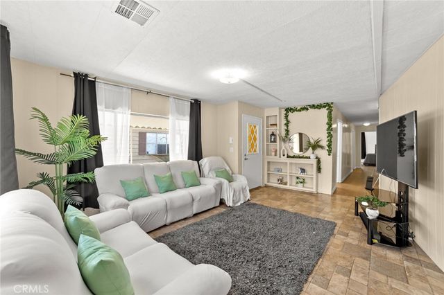 1601 S Garey Avenue 93, Pomona, CA 91766