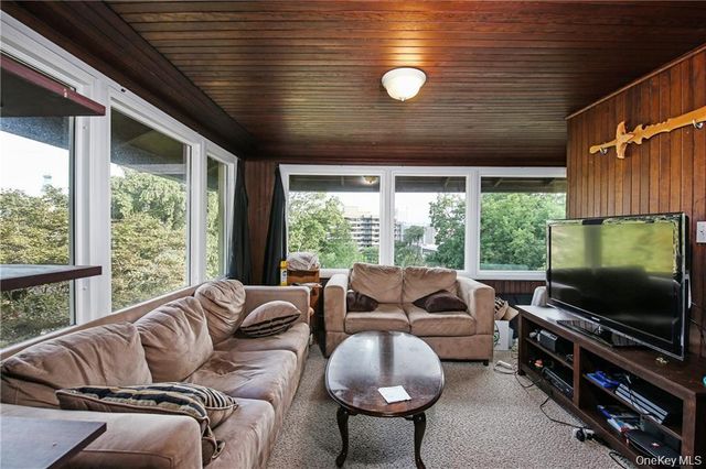 38 Park Avenue, White Plains, NY 10603