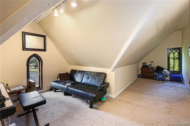 38 Park Avenue, White Plains, NY 10603