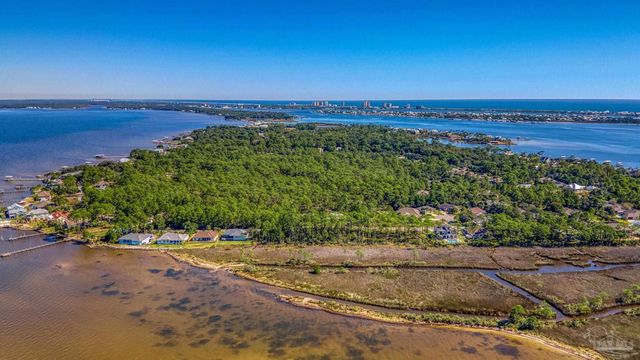 5426 North Shore Rd, Perdido Key, FL 32507