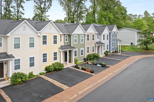 139 LONGWOOD DR, Charlottesville, VA 22903