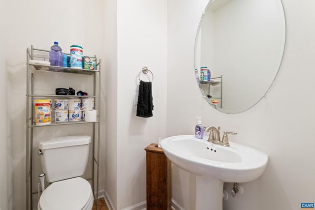 139 LONGWOOD DR, Charlottesville, VA 22903