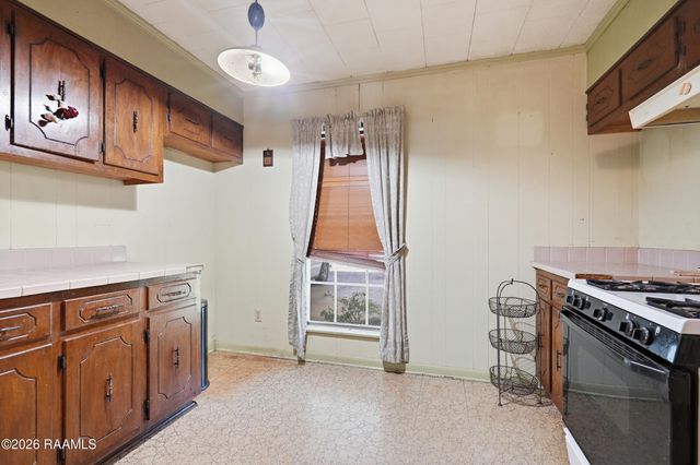 311 Silver Street, New Iberia, LA 70560