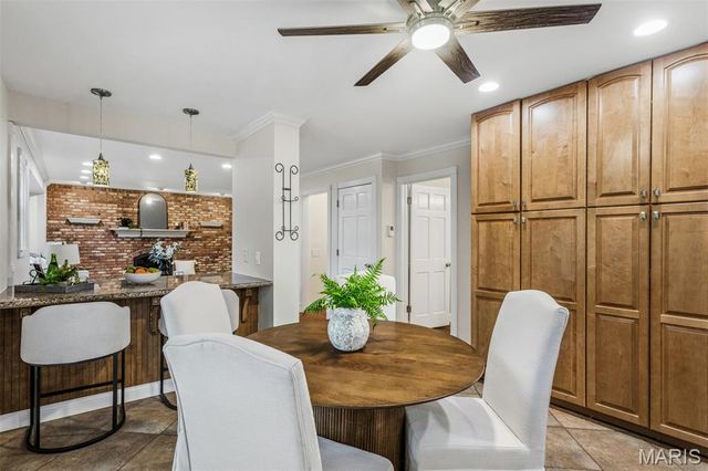 404 Gunnison Gorge Drive, Ballwin, MO 63011