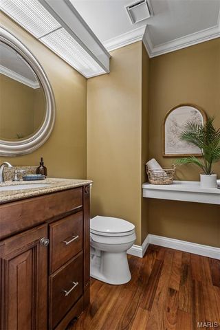 404 Gunnison Gorge Drive, Ballwin, MO 63011