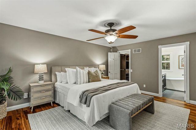 404 Gunnison Gorge Drive, Ballwin, MO 63011