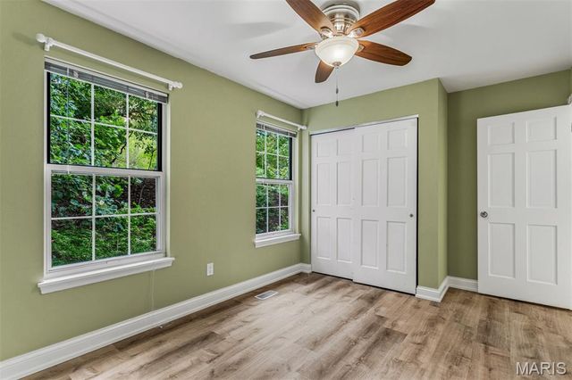 404 Gunnison Gorge Drive, Ballwin, MO 63011