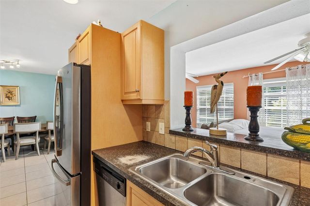 4321 S LOCKWOOD RIDGE ROAD, Sarasota, FL 34231