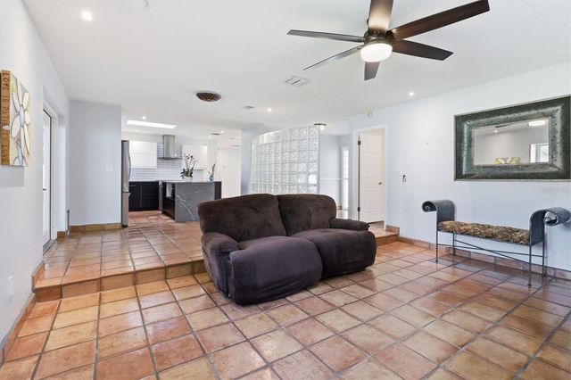 644 PEACHWOOD DRIVE, Altamonte Springs, FL 32714